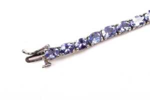 A tanzanite bracelet in sterling silver - 4