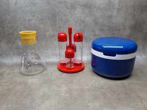 Mid-century kitchenware items including Biesse red cruet set - 3