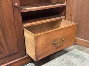 Flame mahogany chiffonier - 3