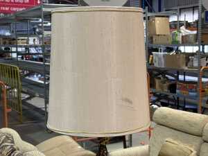 Brass floor lamp with pierced openwork design - 2