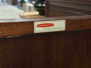 Chiswell mirror-backed display cabinet - 6