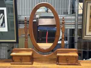 Mirror-back dressing chest - 2