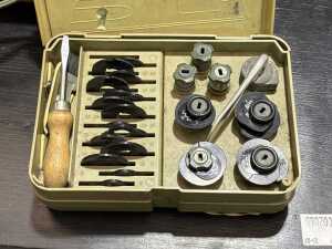 Mid century Necchi Supernova sewing machine - 4