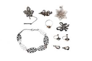 Collection of jewellery in sterling silver