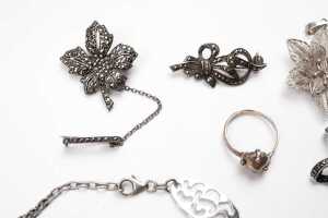 Collection of jewellery in sterling silver - 2
