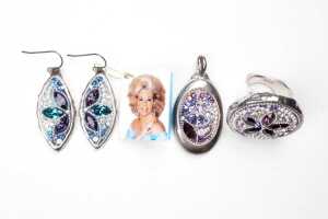 Collection of Orit Schatzman jewellery in sterling silver