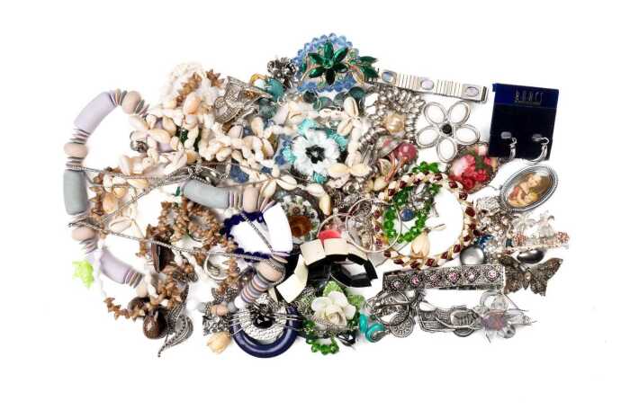 Collection of costume jewellery