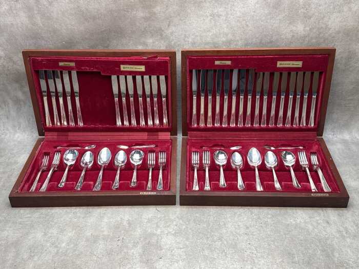 Oneida 'Seneca' silverplate boxed cutlery setting