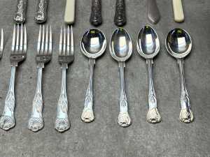 Cutlery, including Hardy Bros. stainless steel setting for four - 5
