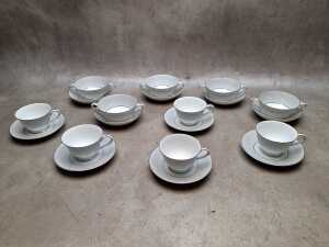 Noritake 'Damask' porcelain part dinner setting - 3