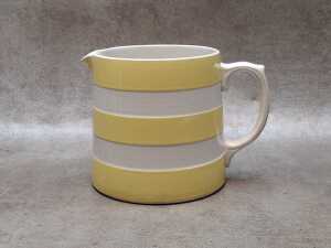 Five yellow and white ceramic Cornish Kitchenware, A/F - 4