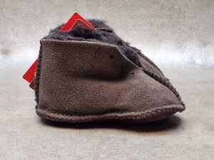 Three Koalabi Boots New baby slippers in chocolate - 3