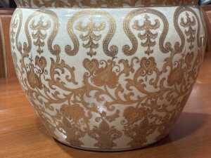 Chinese ceramic jardiniere with gilt decoration - 2