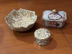 Three Chinese ceramic decorative pieces