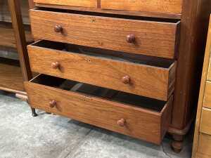 Colonial five-drawers chest - 3