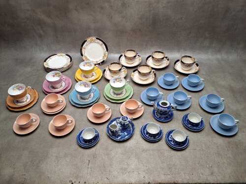 English porcelain and ceramic trios and duos