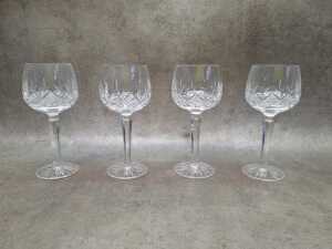 Set of 12 cut crystal hock glasses - 2