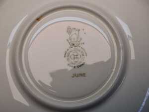 Royal Doulton 'June' porcelain part tea and coffee setting - 4