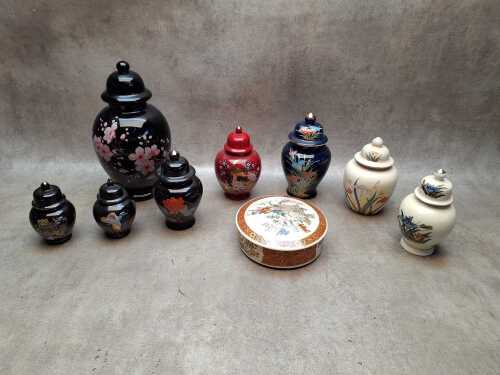 Eight Oriental ginger jars and one lidded dish