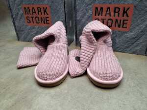 Three NEW IN BOX Mark Stone 'Cardy Knit Boots' in pink size 6-7 - 3
