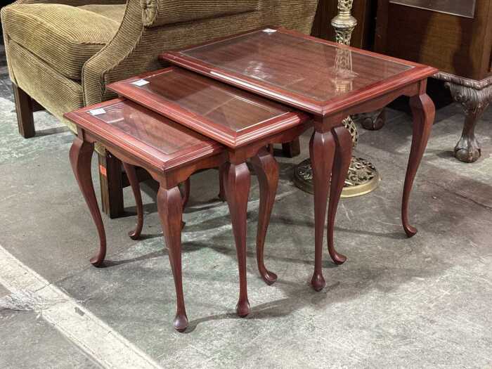 Nest of three occasional tables