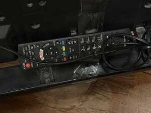 Panasonic Viera 40-inch Full HD smart LED LCD television - 4