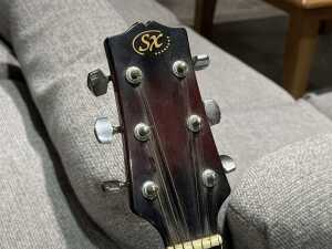 Essex Custom Guitars acoustic guitar in hard case - 3