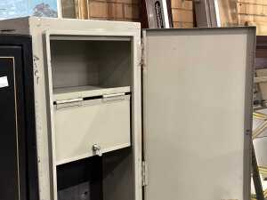 Steel firearms safe - 3