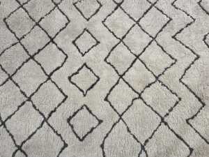 Cream and grey geometric floor rug - 2