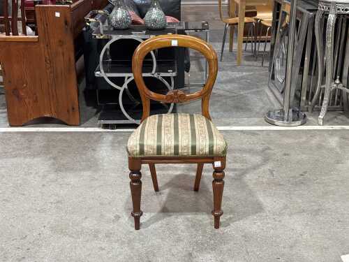 Victorian mahogany balloon-back dining chair