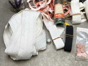 Sewing accessories, including Gutermann thread - 4
