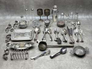 Early silver plate and mounted items
