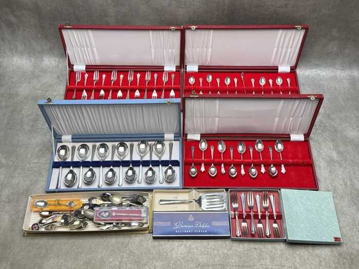 Assorted silver plated cutlery, mainly boxed