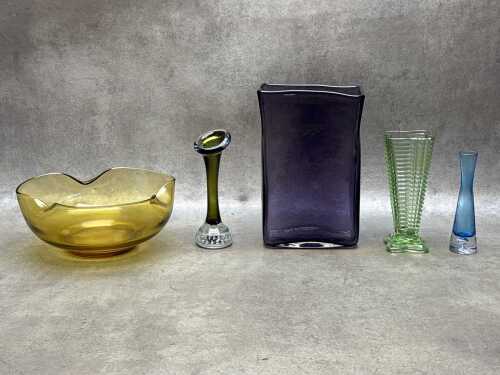 Assorted art glass including vintage uranium vase, Scandinavian specimen vase, etc
