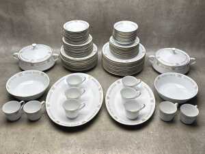 Noritake Blakley porcelain dinner setting for ten, plus serving ware
