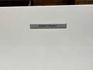 Fisher & Paykel 453L top mount refrigerator - 2