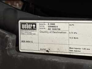 Weber portable LPG BBQ - 3