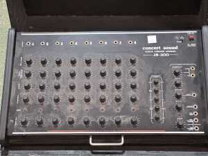 Concert Sound J8-300 PA system - 2