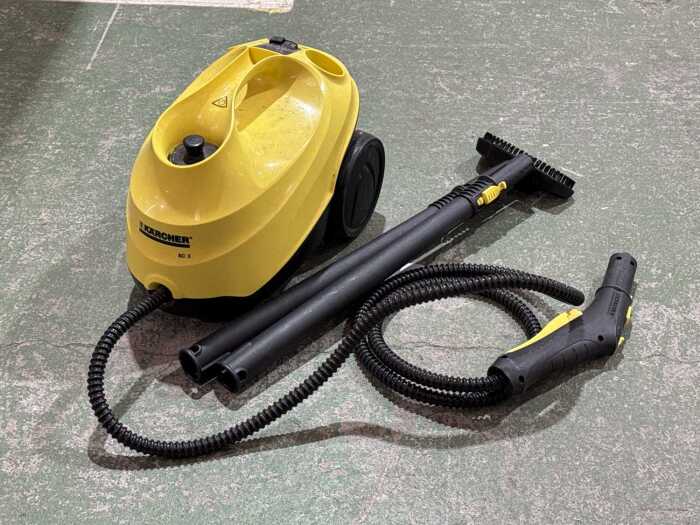 K&auml;rcher SC 3 steam cleaner