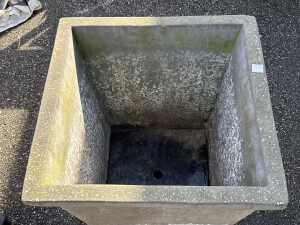 Large concrete garden pot - 2