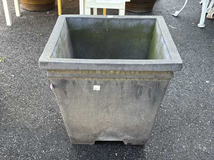 Garden pot - and yes, a second one to match!
