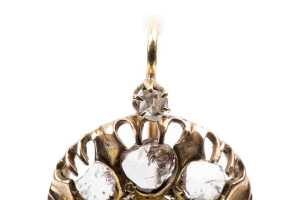 A pair of antique diamond drop earrings in 18 carat yellow gold - 3