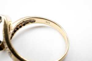 A diamond ring in 18 carat yellow gold - 5