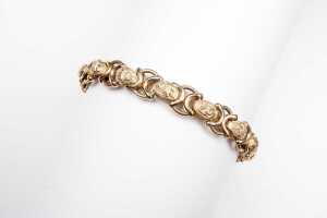 A bracelet in 9 carat yellow gold - 2