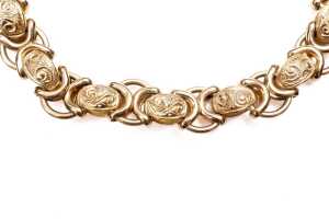 A bracelet in 9 carat yellow gold - 3