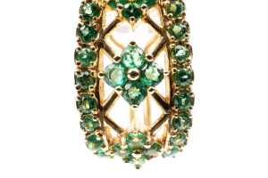 A pair of emerald earrings in 14 carat yellow gold - 2
