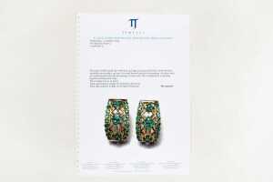 A pair of emerald earrings in 14 carat yellow gold - 6
