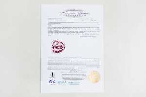 A strand of pink freshwater pearls to a 14 carat rose gold diamond clasp - 5