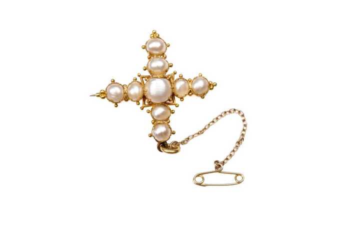 A Victorian antique pearl cross brooch/pendant in 18 carat yellow gold