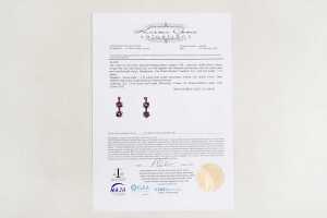 A pair of pink sapphire and diamond earrings in 14 carat yellow gold - 6